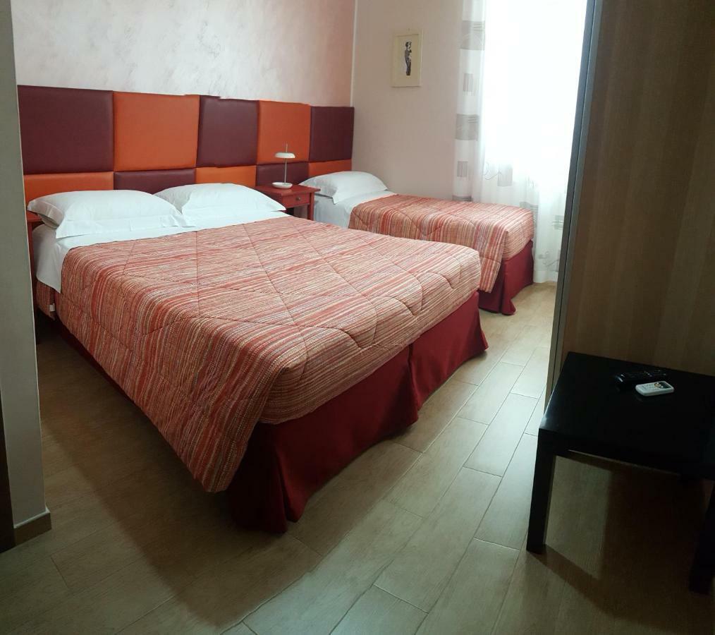 B&B Il Viandante Mesagne Buitenkant foto