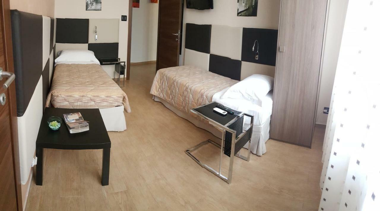 B&B Il Viandante Mesagne Buitenkant foto